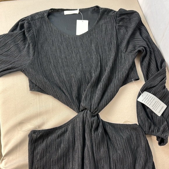 Lush Long Sleeve Twist Front Open Midrift Maxi Dress sz L - Picture 15 of 17